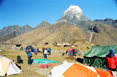 image_trekking_campsite.jpg - 37.88 kB